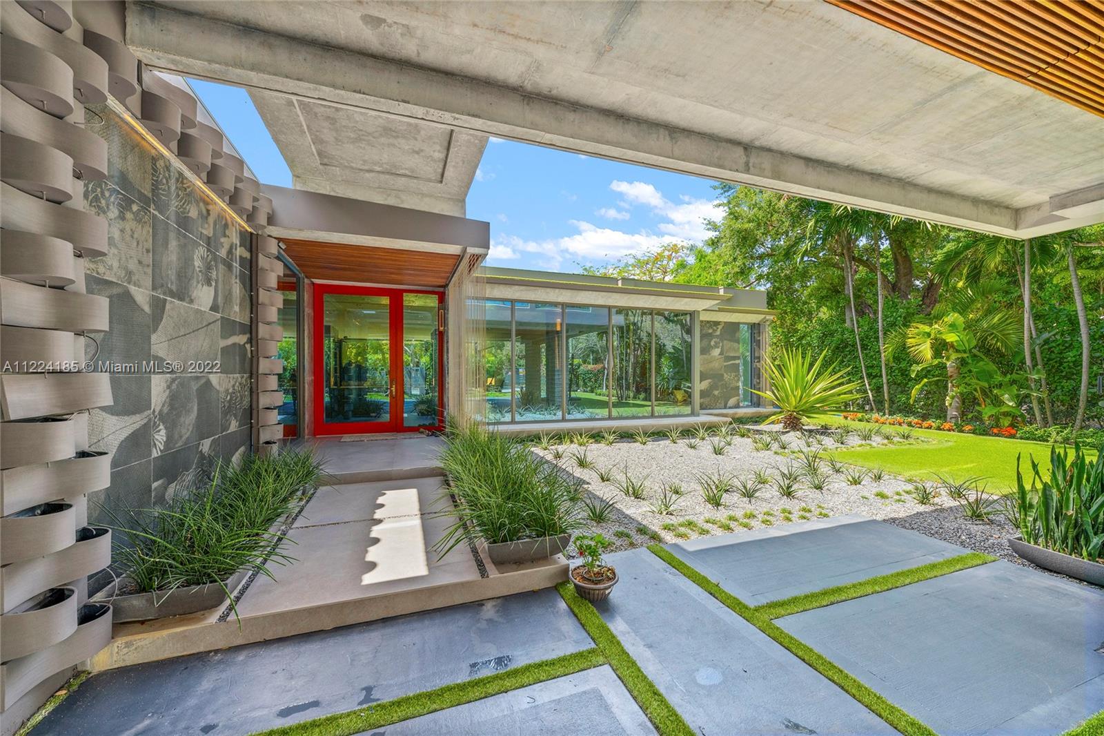 BRICKELL FLAGLER - Residential