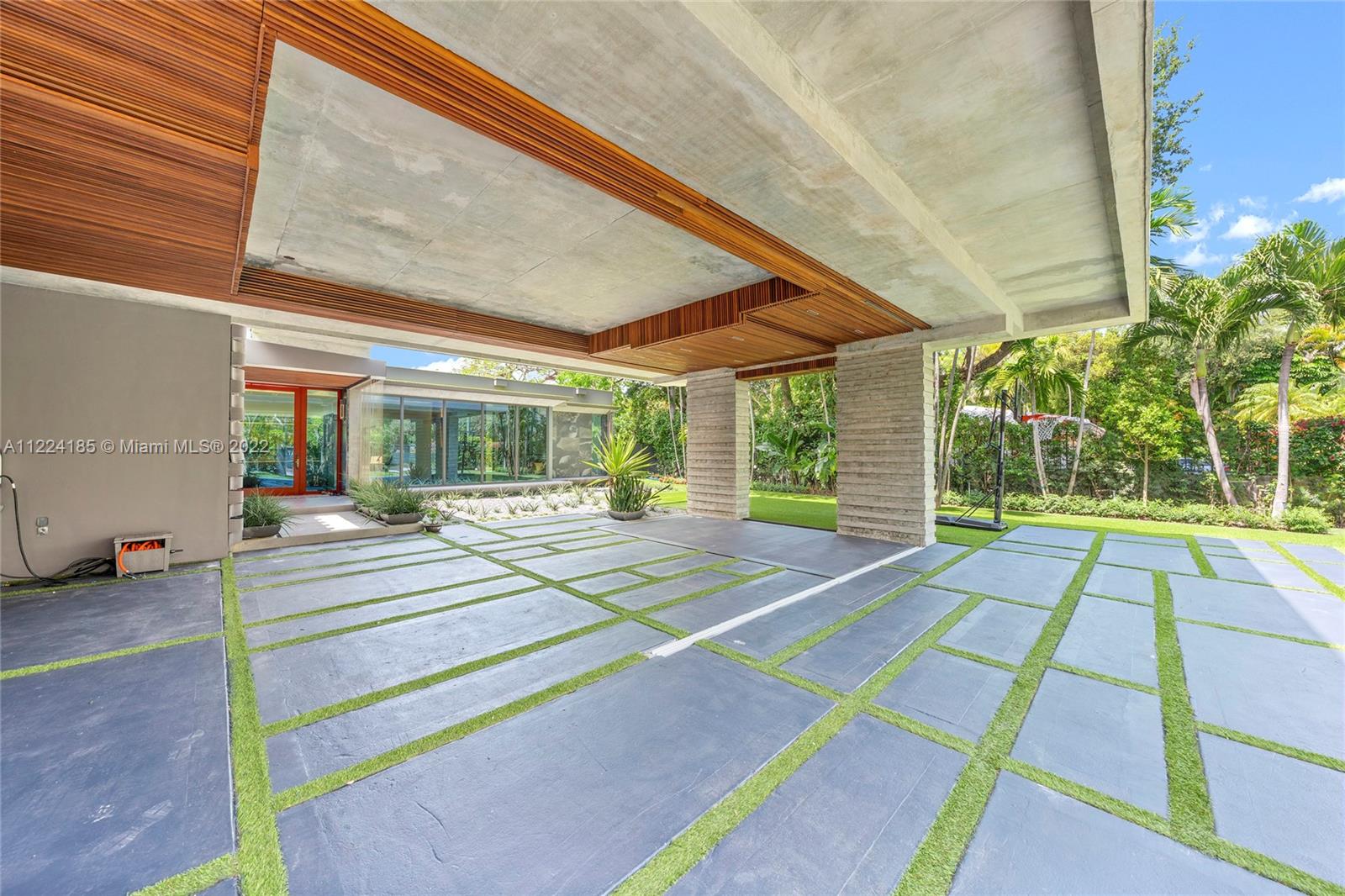 BRICKELL FLAGLER - Residential