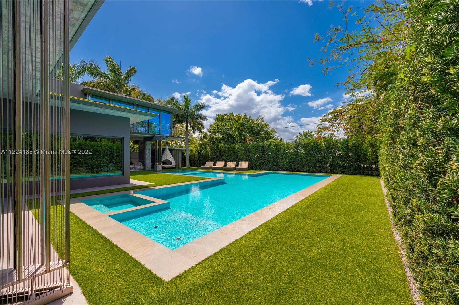 BRICKELL FLAGLER - Residential