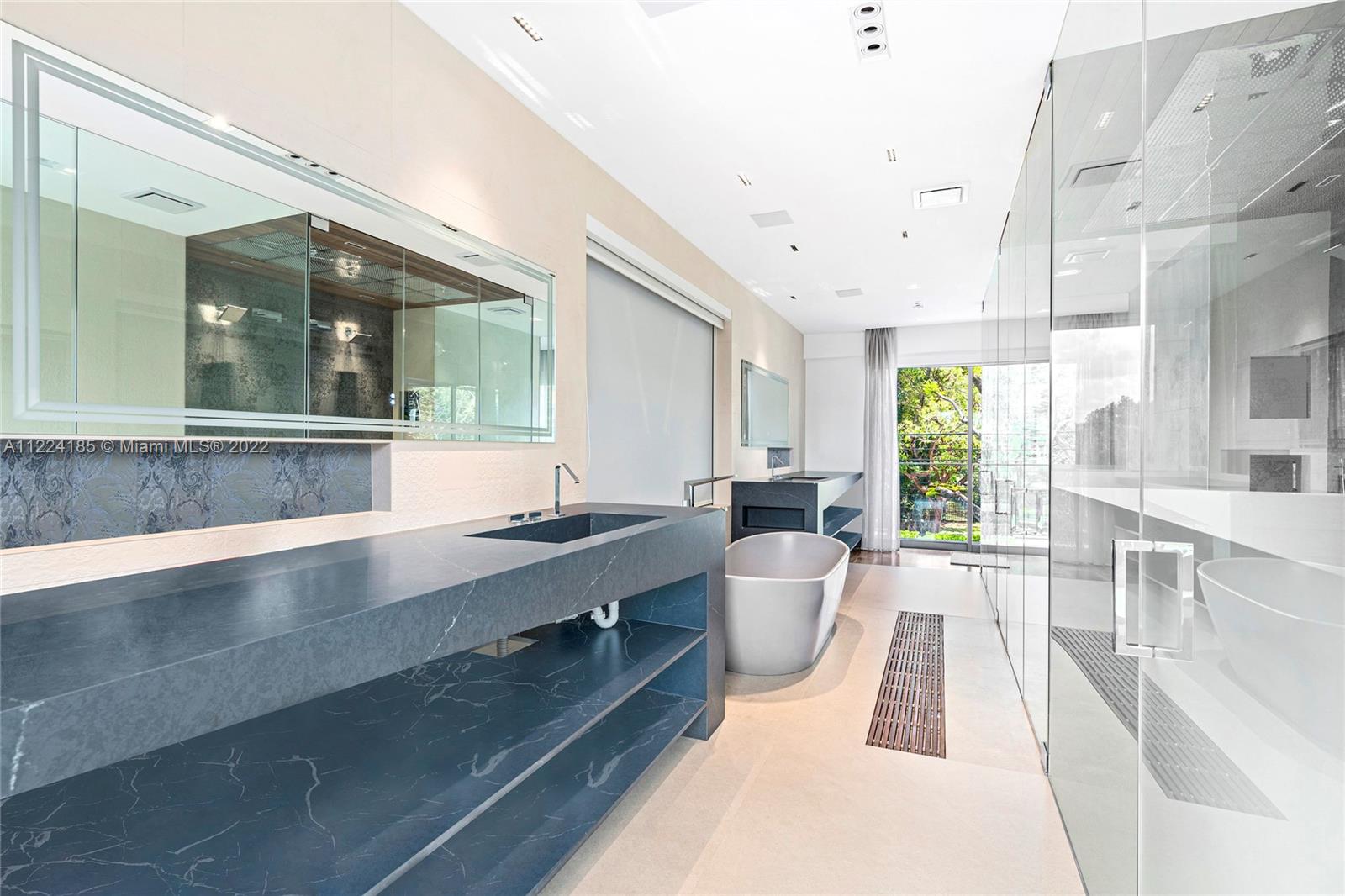 BRICKELL FLAGLER - Residential