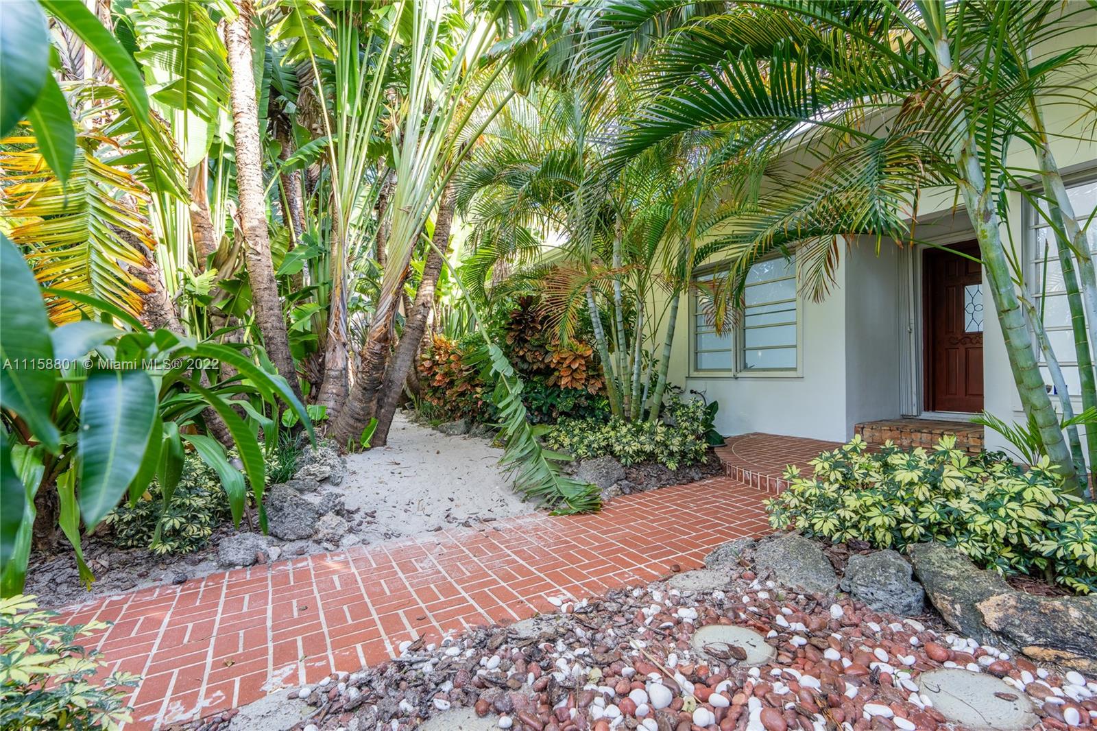 NORTH BAY ISLAND - Residential