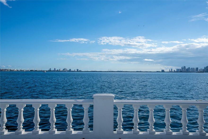 Rare opportunity to live on North Bay Island’s highly sought after Bay Terrace! Located in a gated community, this waterfront home has 107 linear feet of Miami’s best open bay views, including downtown Miami’s picturesque skyline! With 3,200 SF of living space, this 3 bedroom and 4 bathroom home can be renovated to perfection!