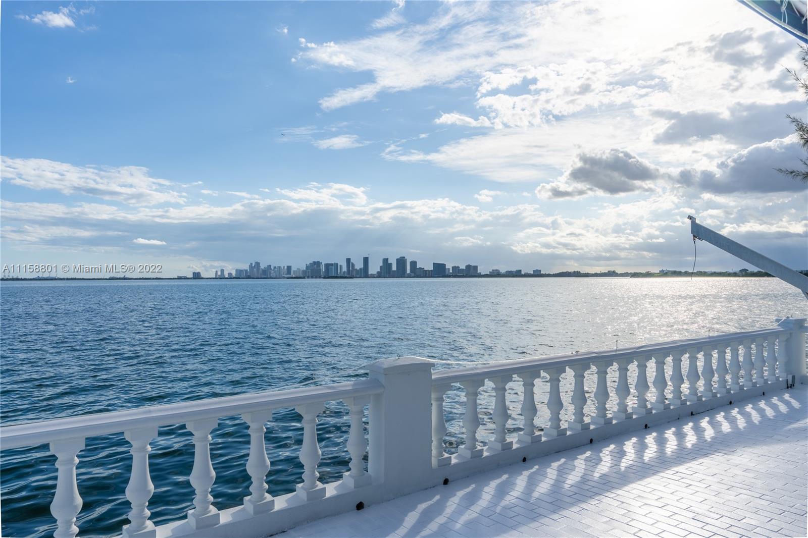 NORTH BAY ISLAND - Residential