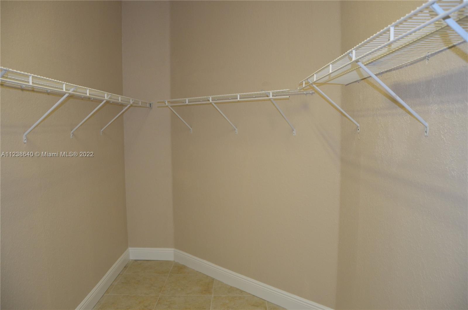 MARTINS CROSSING PUD - Residential