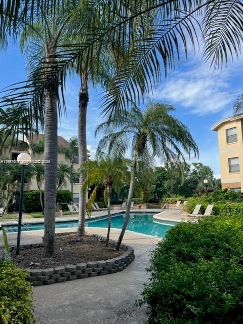 SUMMERBREEZE CONDO - Residential Lease