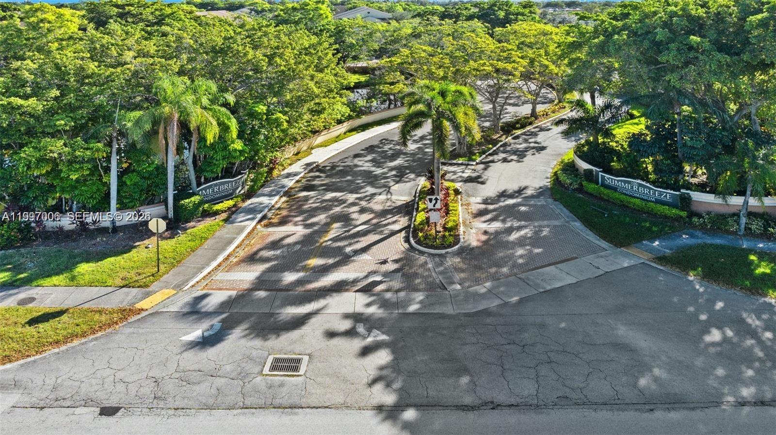 SUMMERBREEZE CONDO - Residential Lease