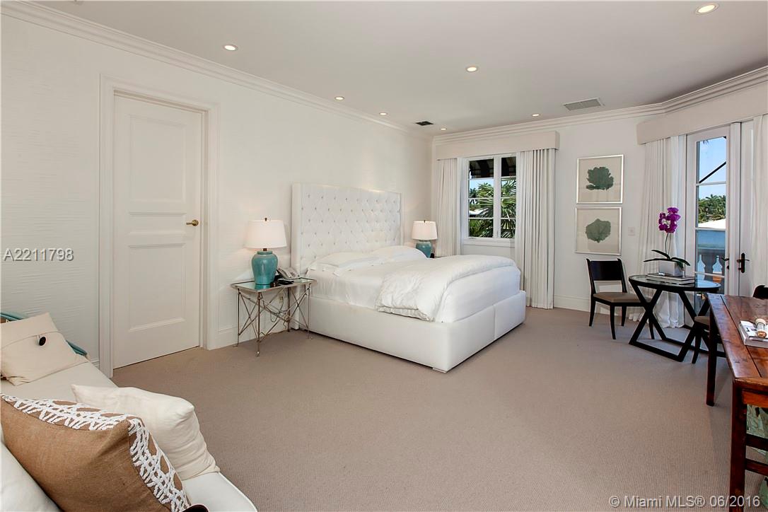 32 54 41 GABLES ESTATES N - Residential