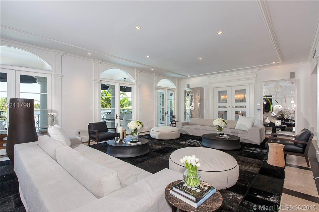 32 54 41 GABLES ESTATES N - Residential