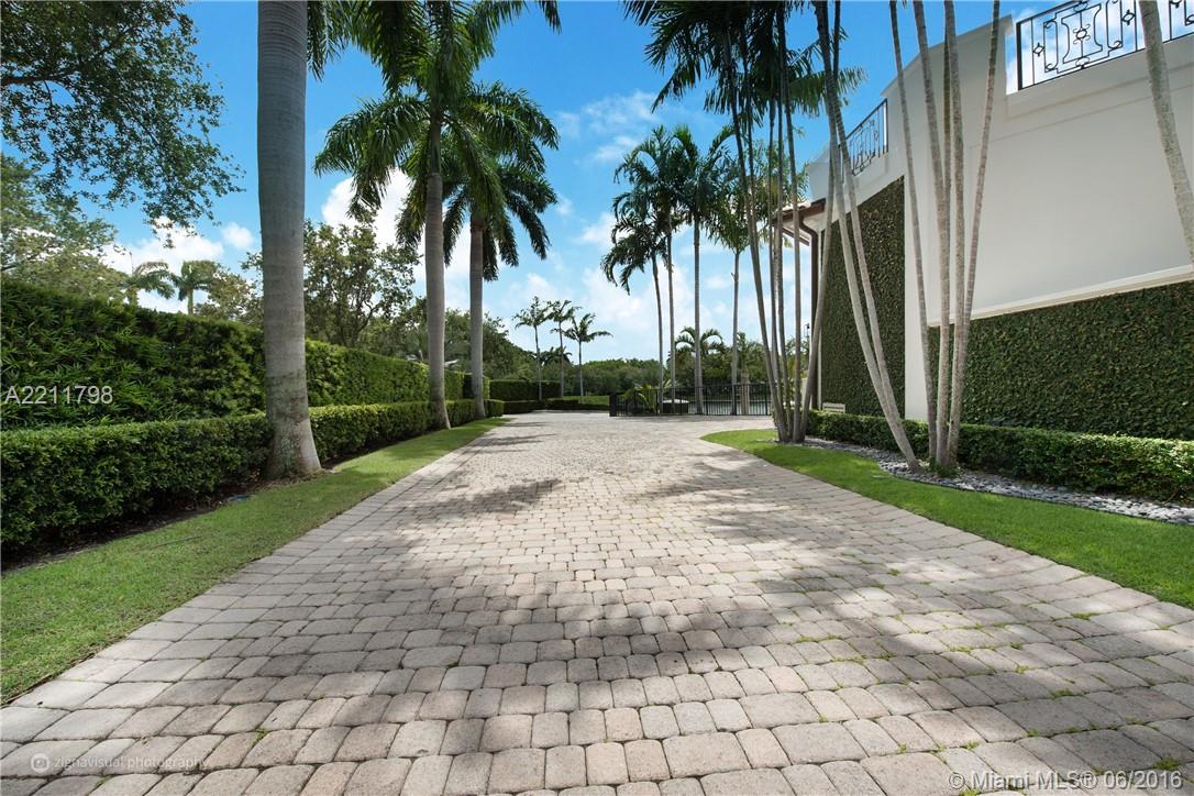 32 54 41 GABLES ESTATES N - Residential