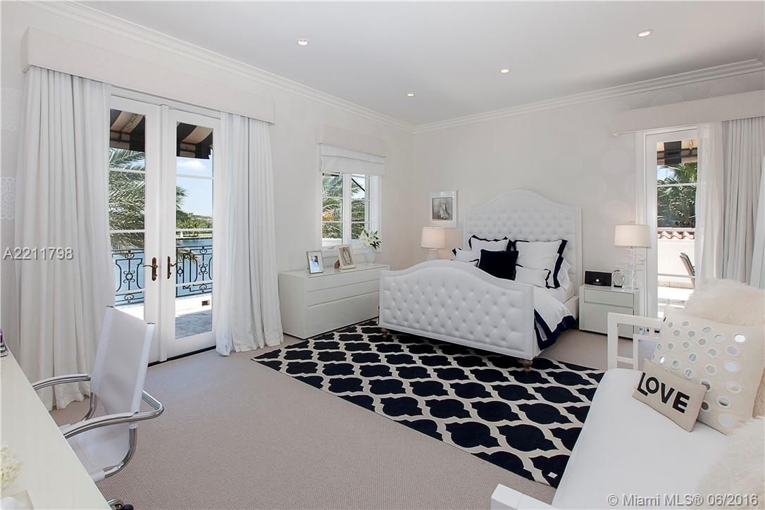 32 54 41 GABLES ESTATES N - Residential