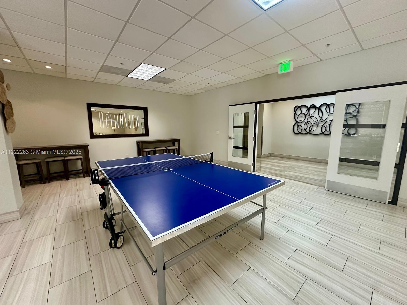 OCEANVIEW BUILDING A COND - Residential