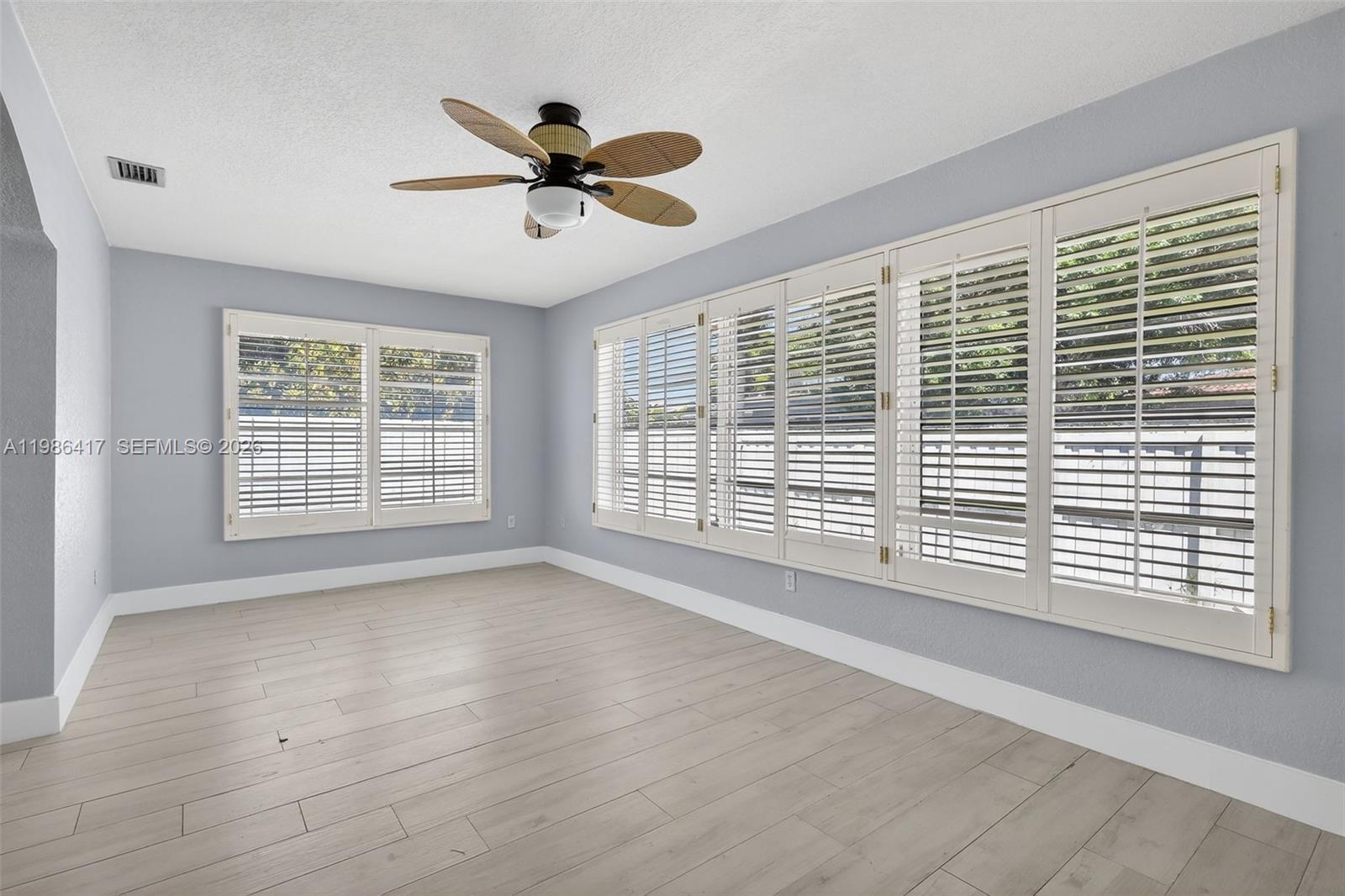 DANIA HIGHLANDS - Residential Lease