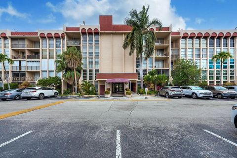 Tiny photo for 2101 Atlantic Shores Blvd #412, Hallandale Beach, FL 33009 (MLS # A12011773)