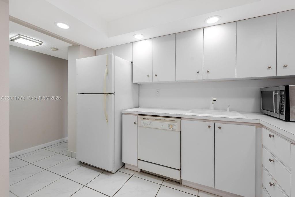 DESOTO PARK NORTH CONDO - Residential
