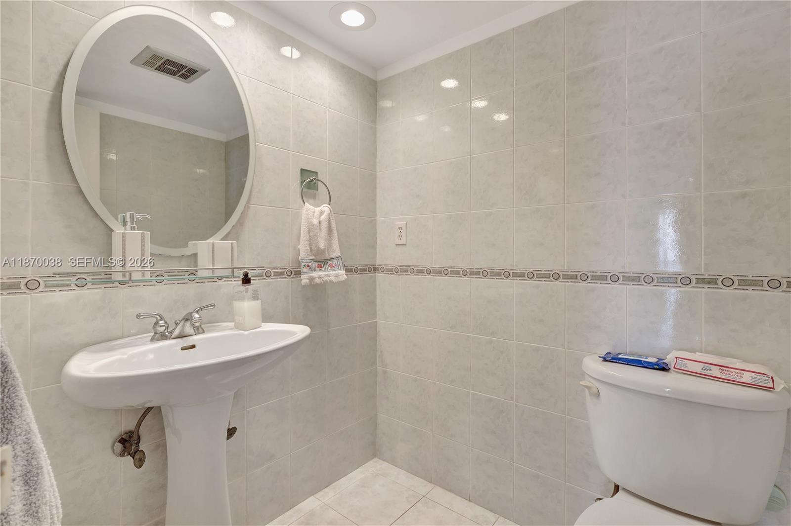 BONAVIDA CONDO - Residential