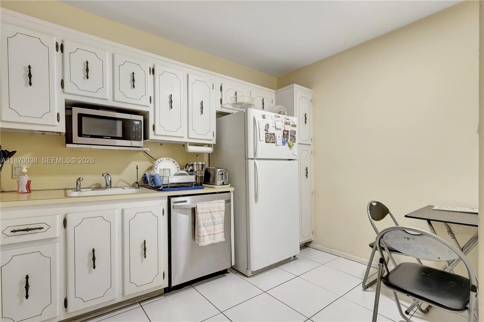 BONAVIDA CONDO - Residential