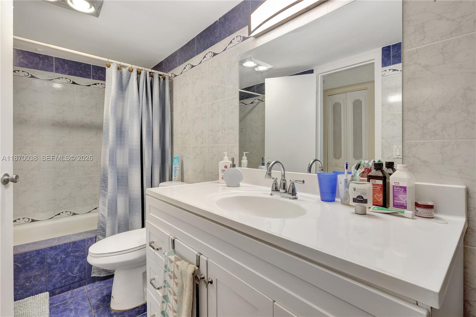 BONAVIDA CONDO - Residential