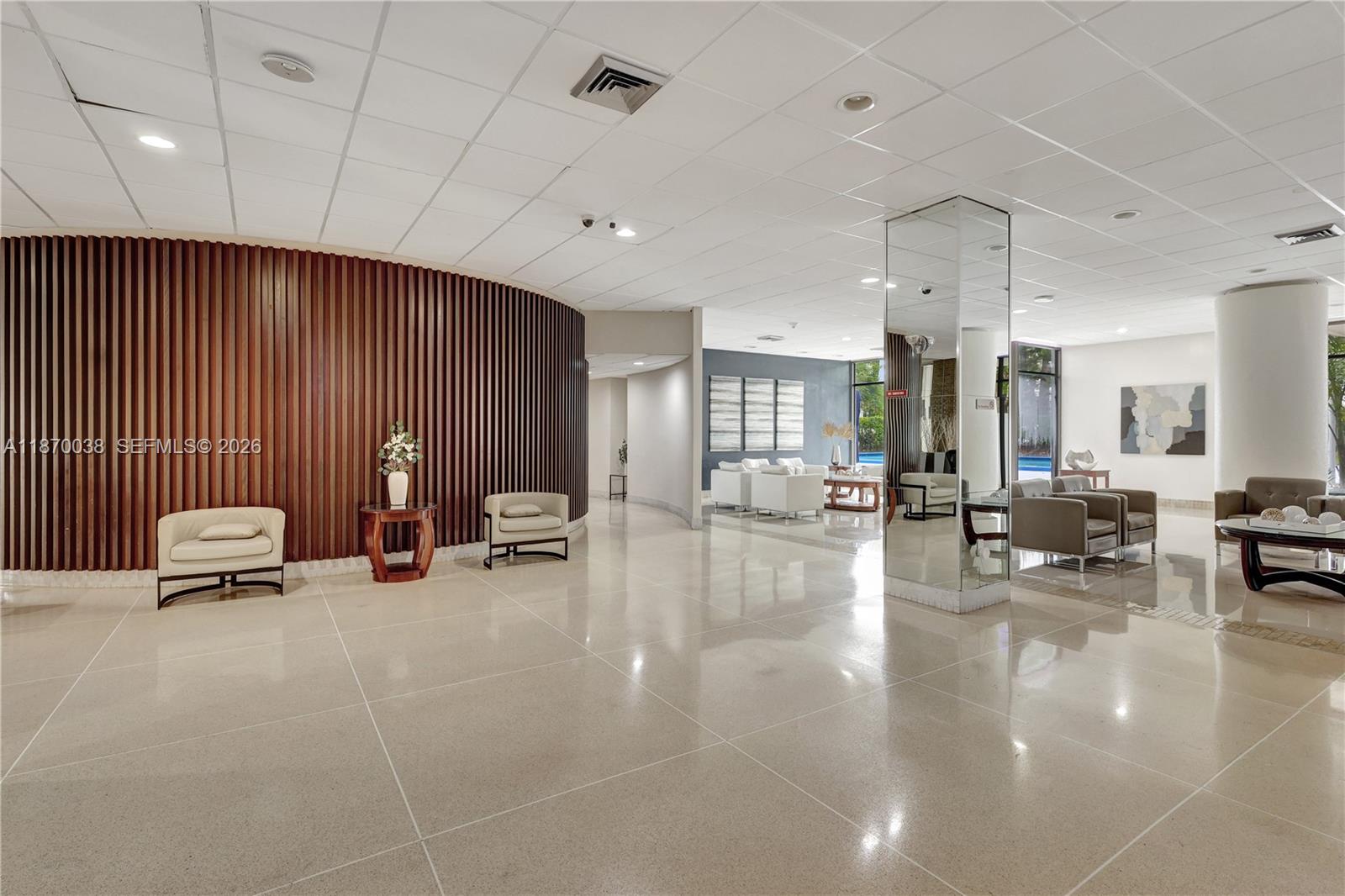 BONAVIDA CONDO - Residential