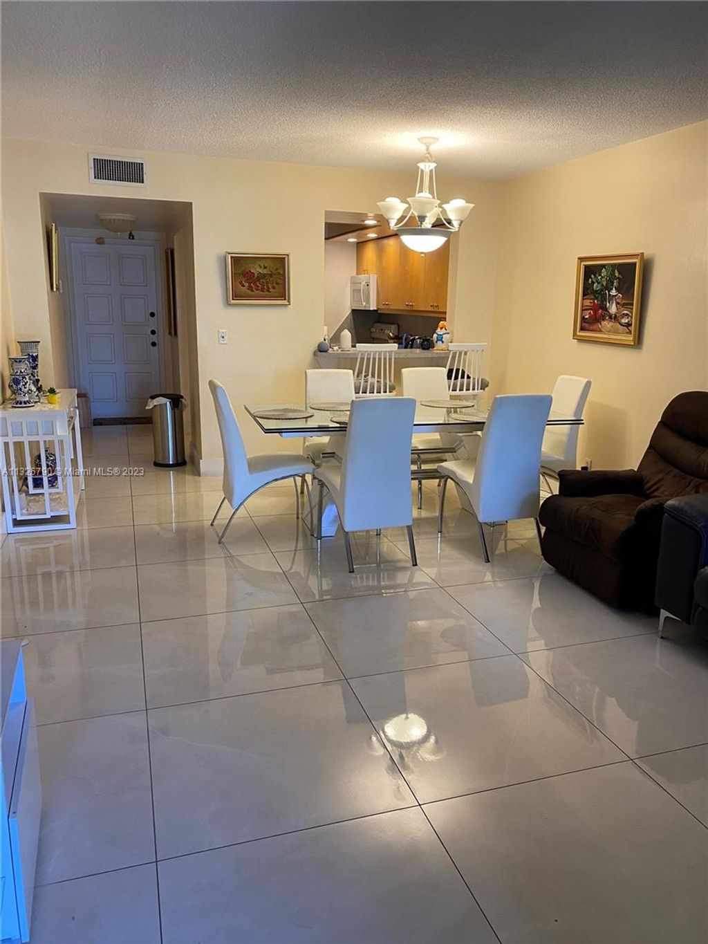 Photo of 1201 Hillcrest Ct #214, Hollywood, FL 33021 (MLS # A11326790)
