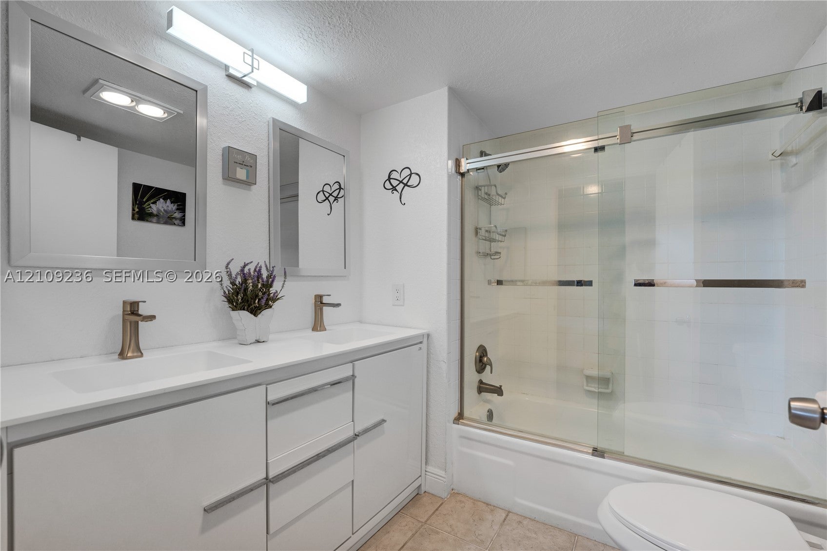 2551 Aragon Blvd 411