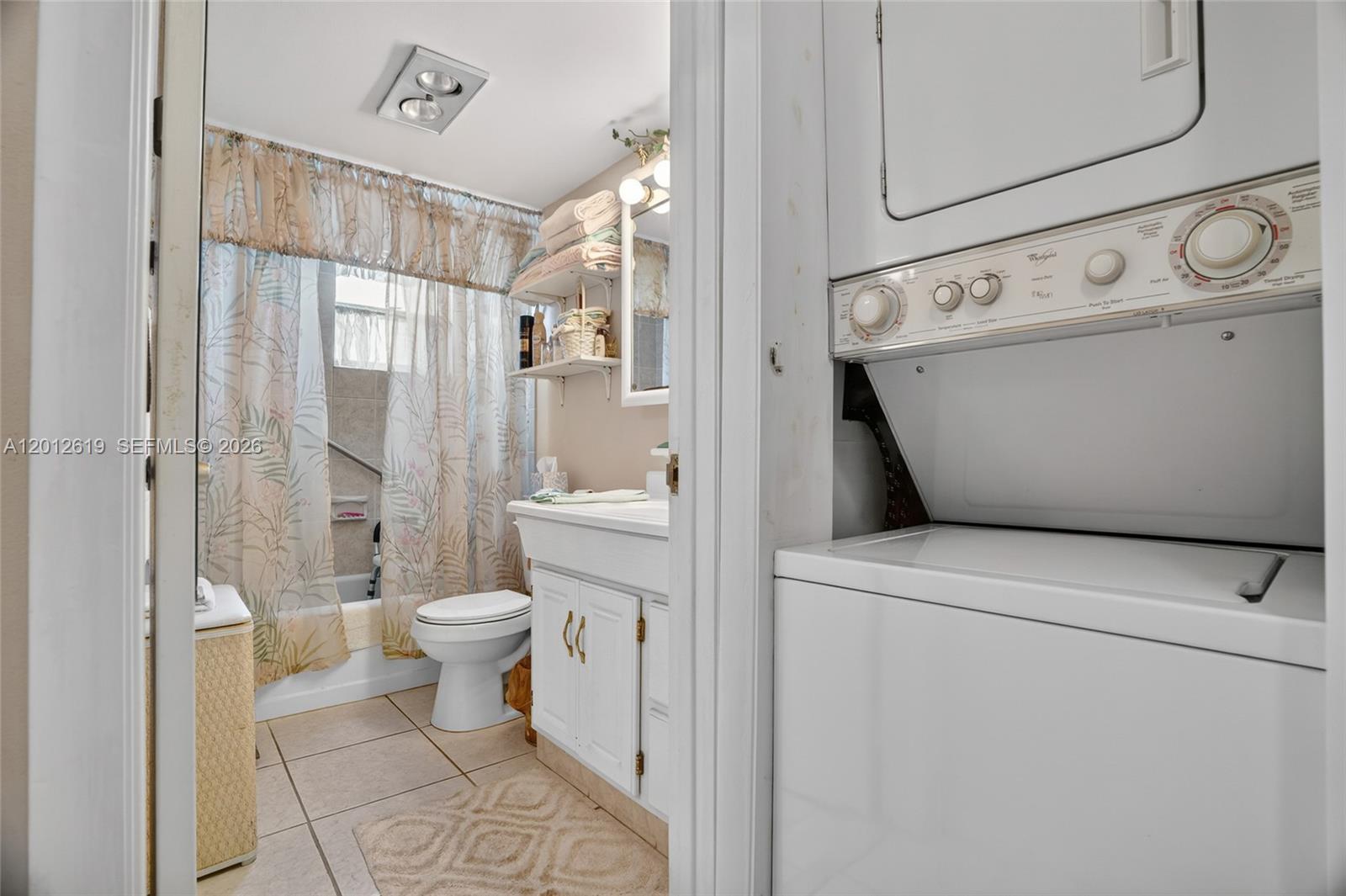 LEISURE GARDENS CONDO - Residential