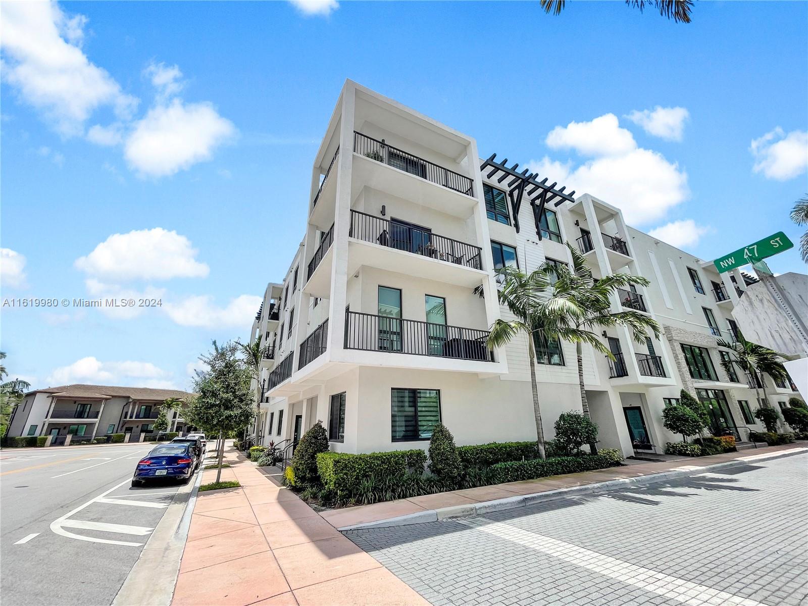 URBANA AT THE RESIDENCES - Residential