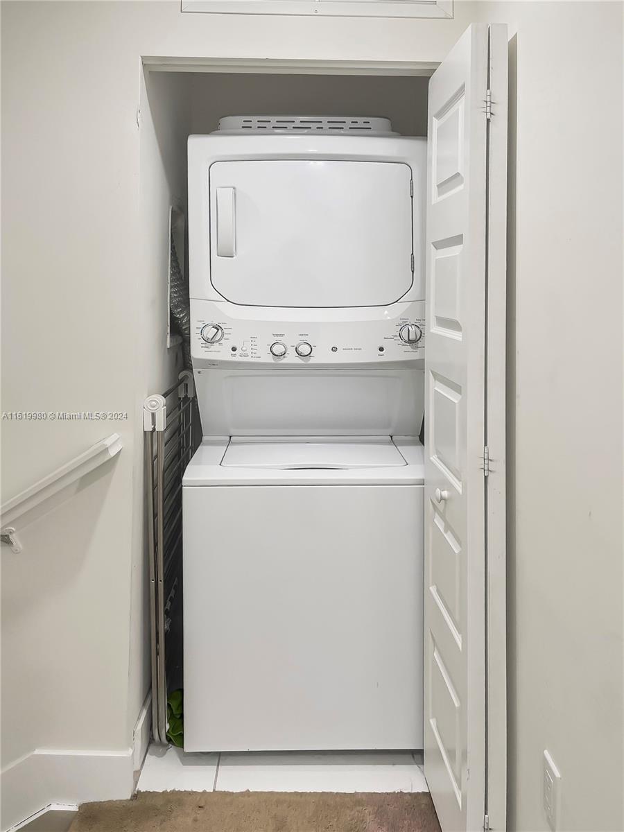 URBANA AT THE RESIDENCES - Residential