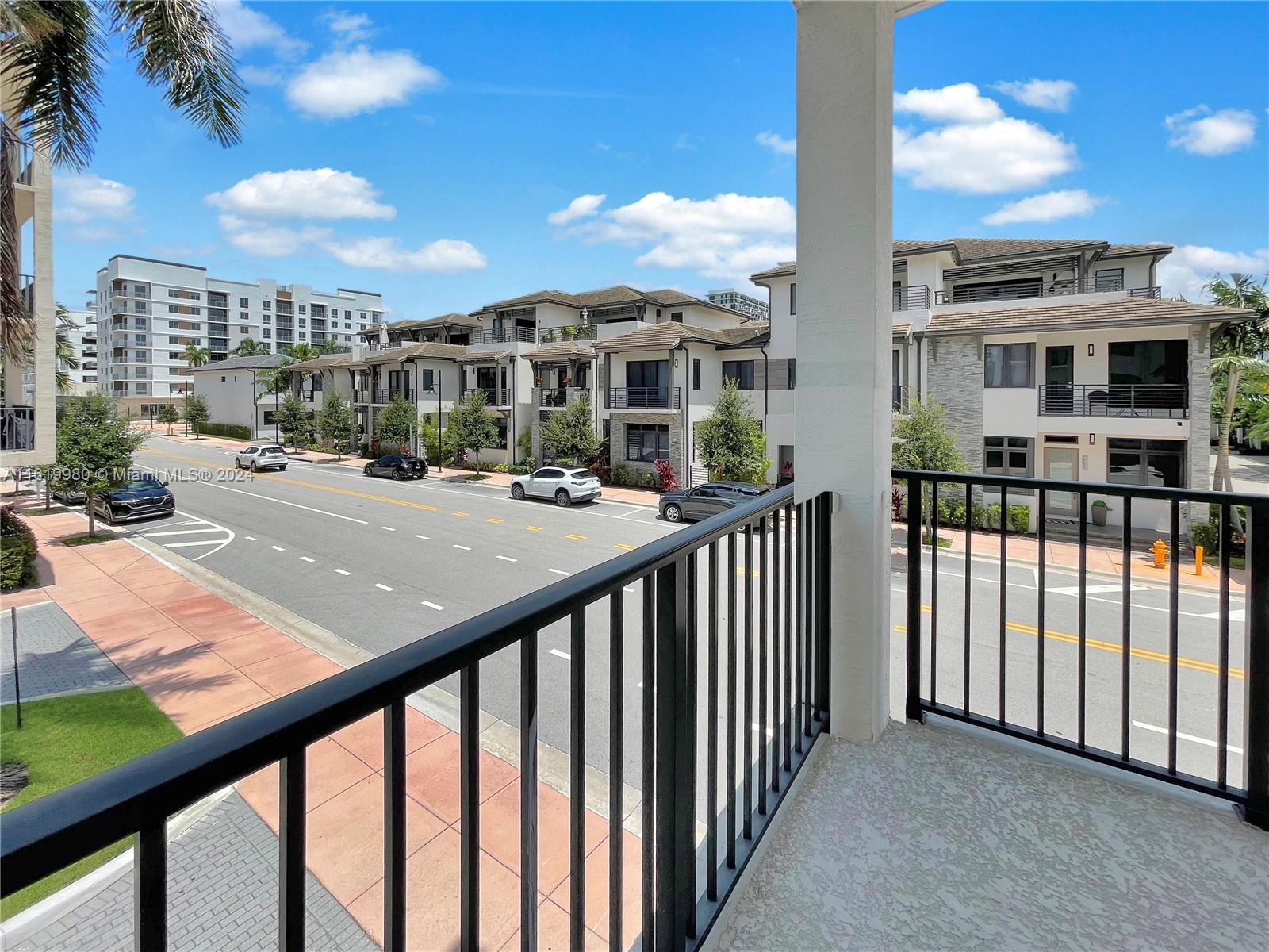 URBANA AT THE RESIDENCES - Residential