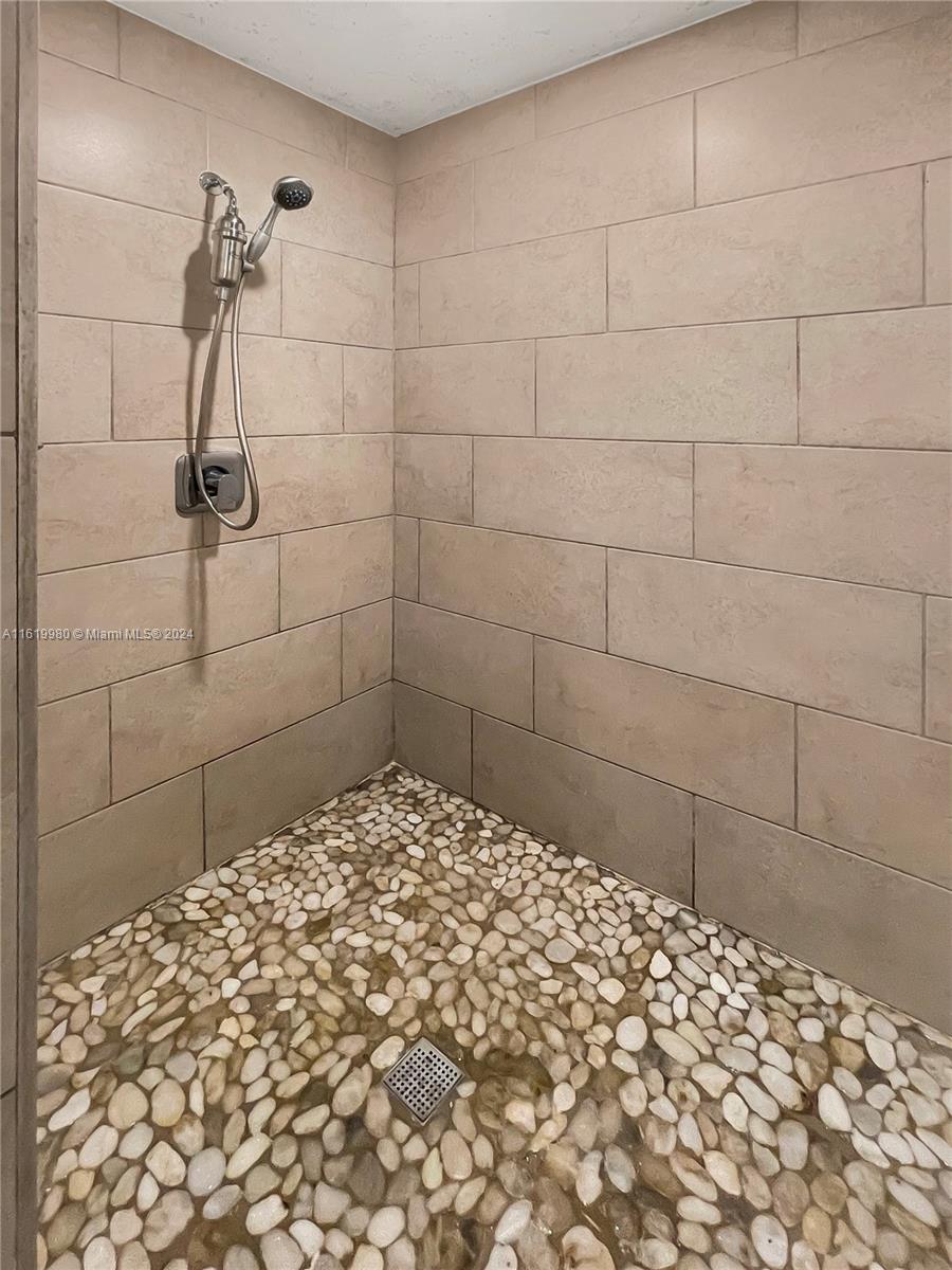 URBANA AT THE RESIDENCES - Residential