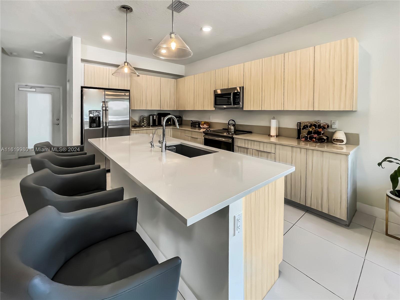 URBANA AT THE RESIDENCES - Residential