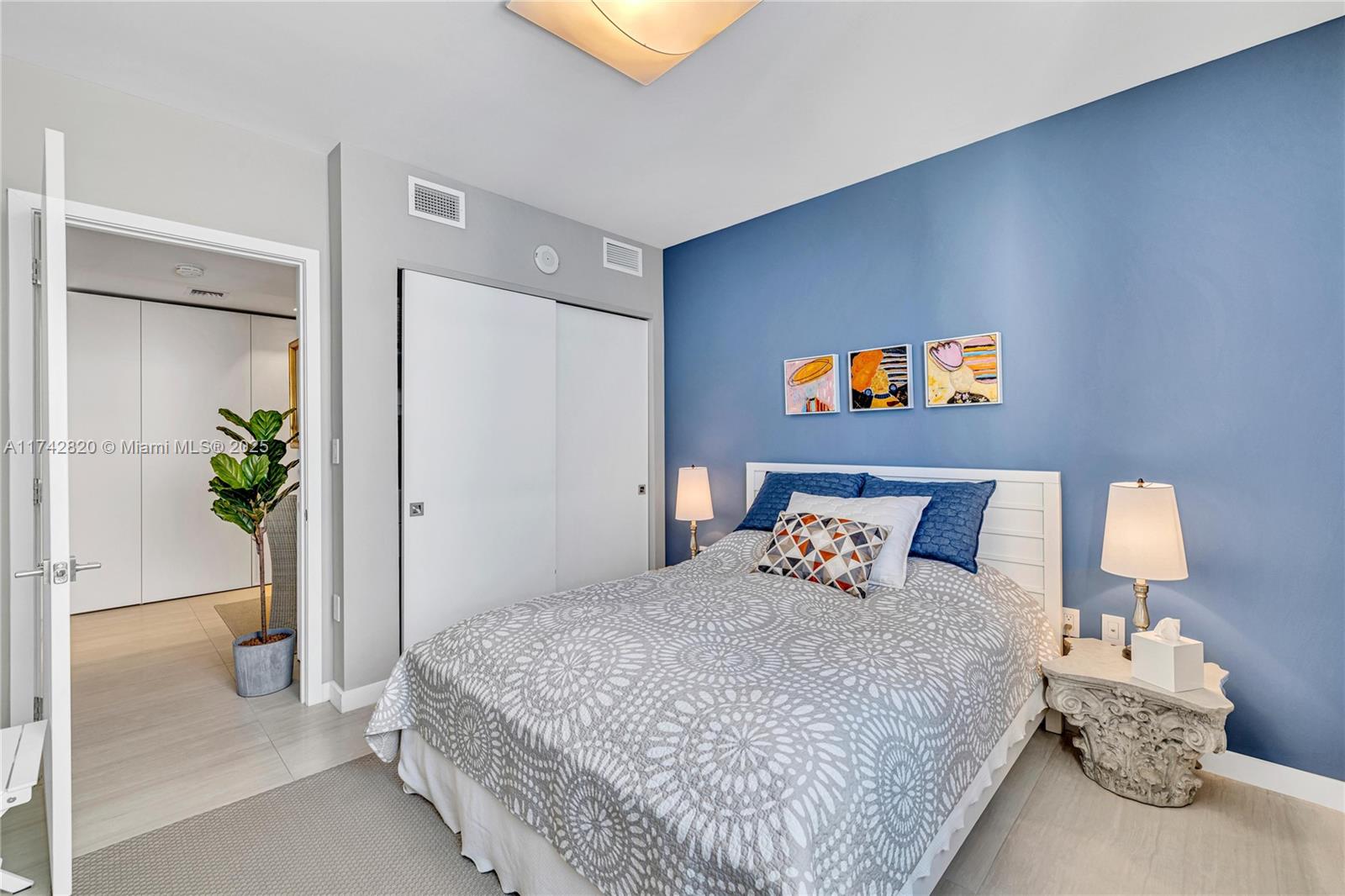 SERENO RESIDENCES CONDO - Residential