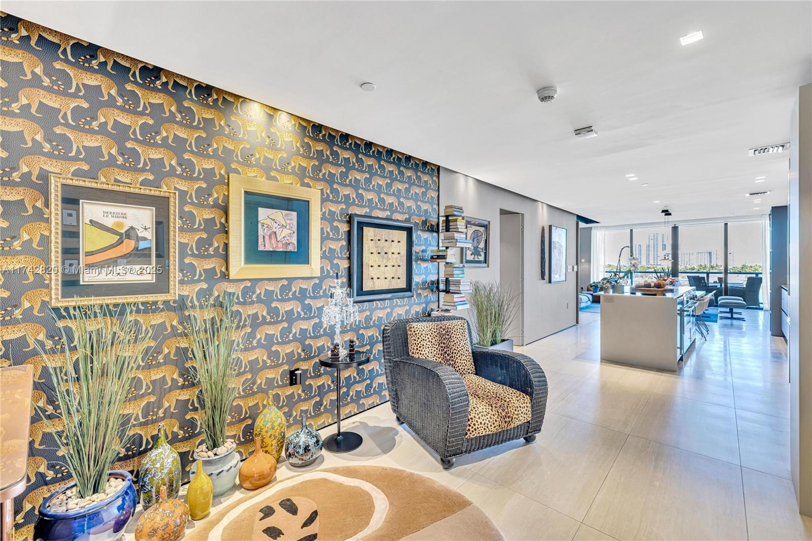 SERENO RESIDENCES CONDO - Residential