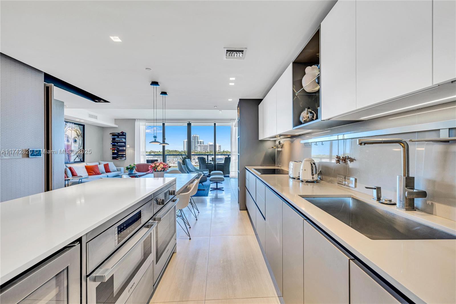 SERENO RESIDENCES CONDO - Residential