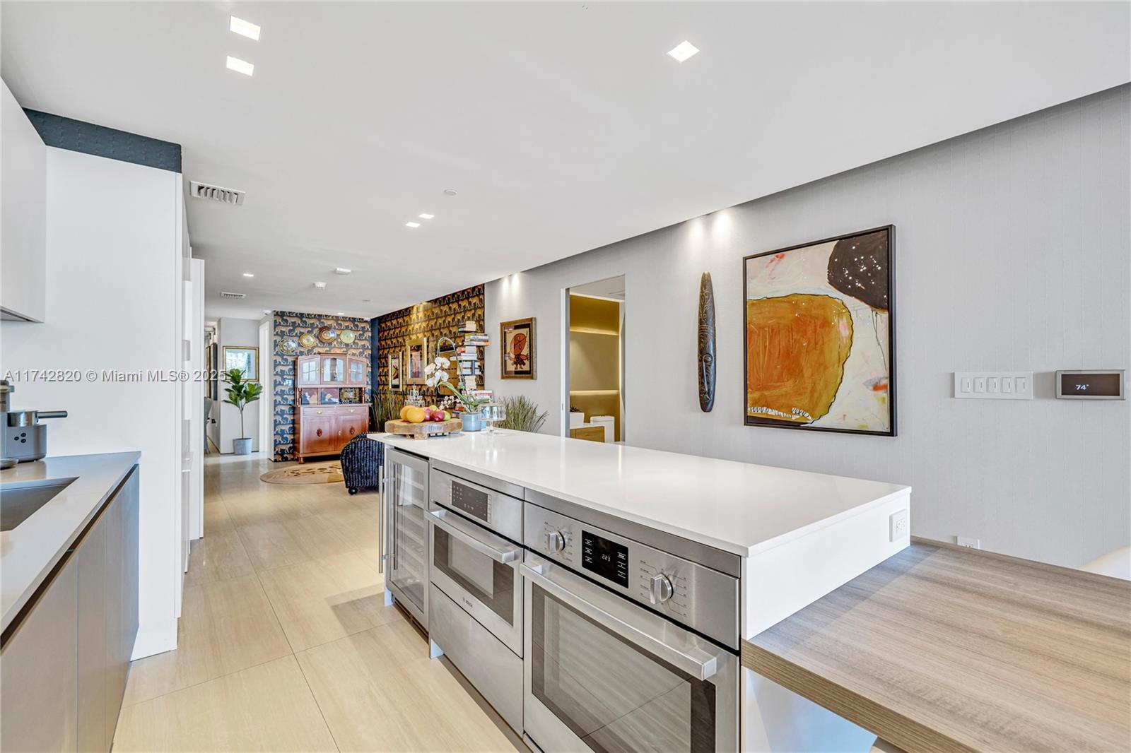 SERENO RESIDENCES CONDO - Residential