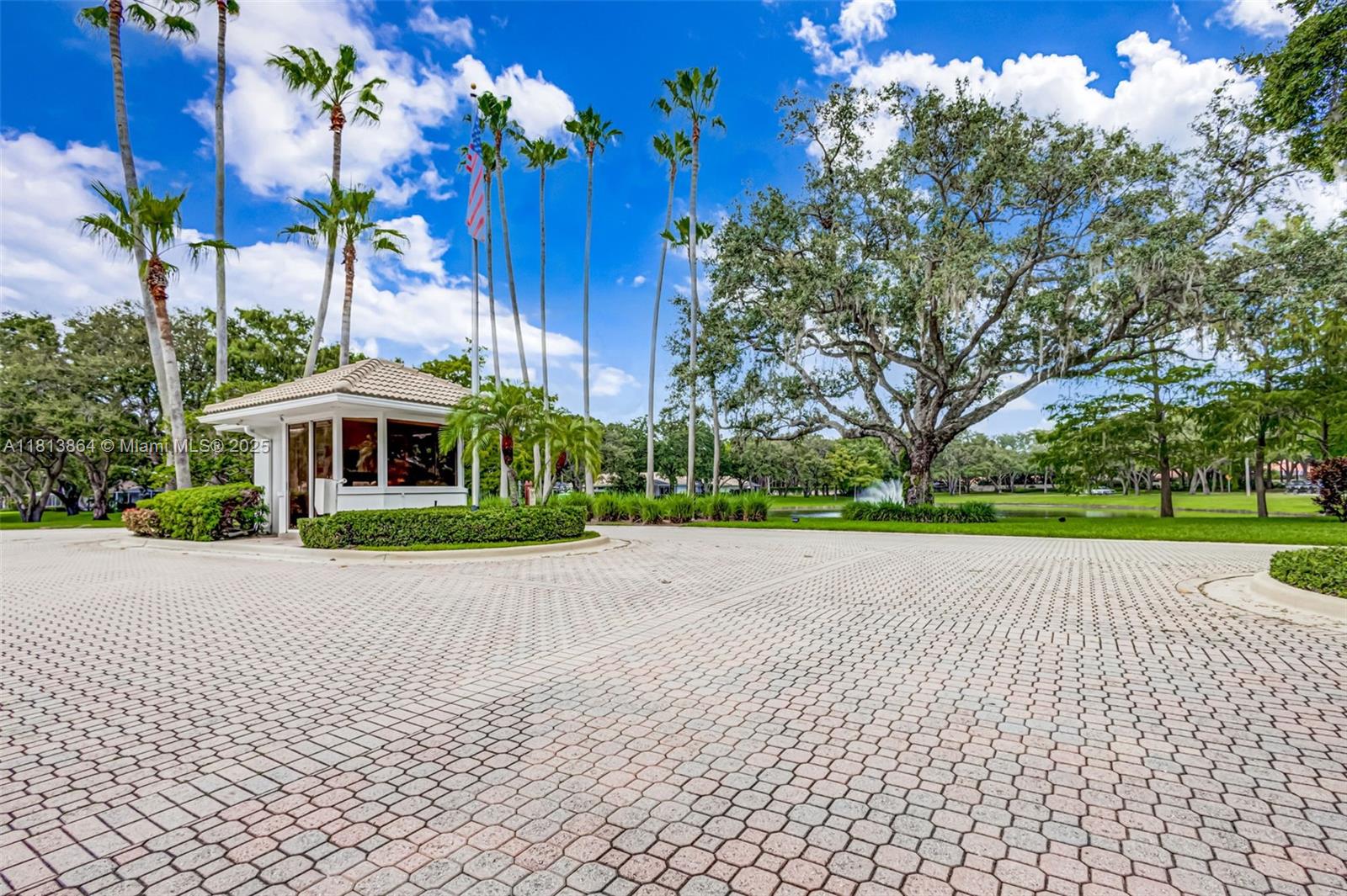OAKS-SUNTERRACE 1 - Residential Lease