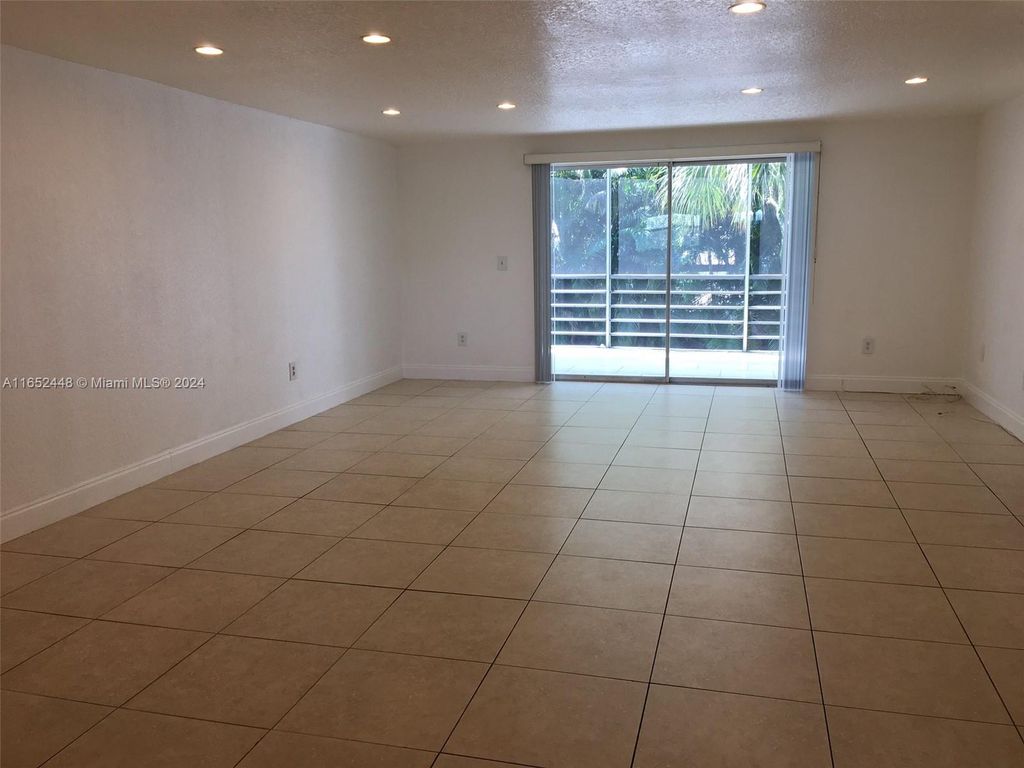 Photo of 10110 Boca Entrada Blvd #202, Boca Raton, FL 33428 (MLS # A11652448)