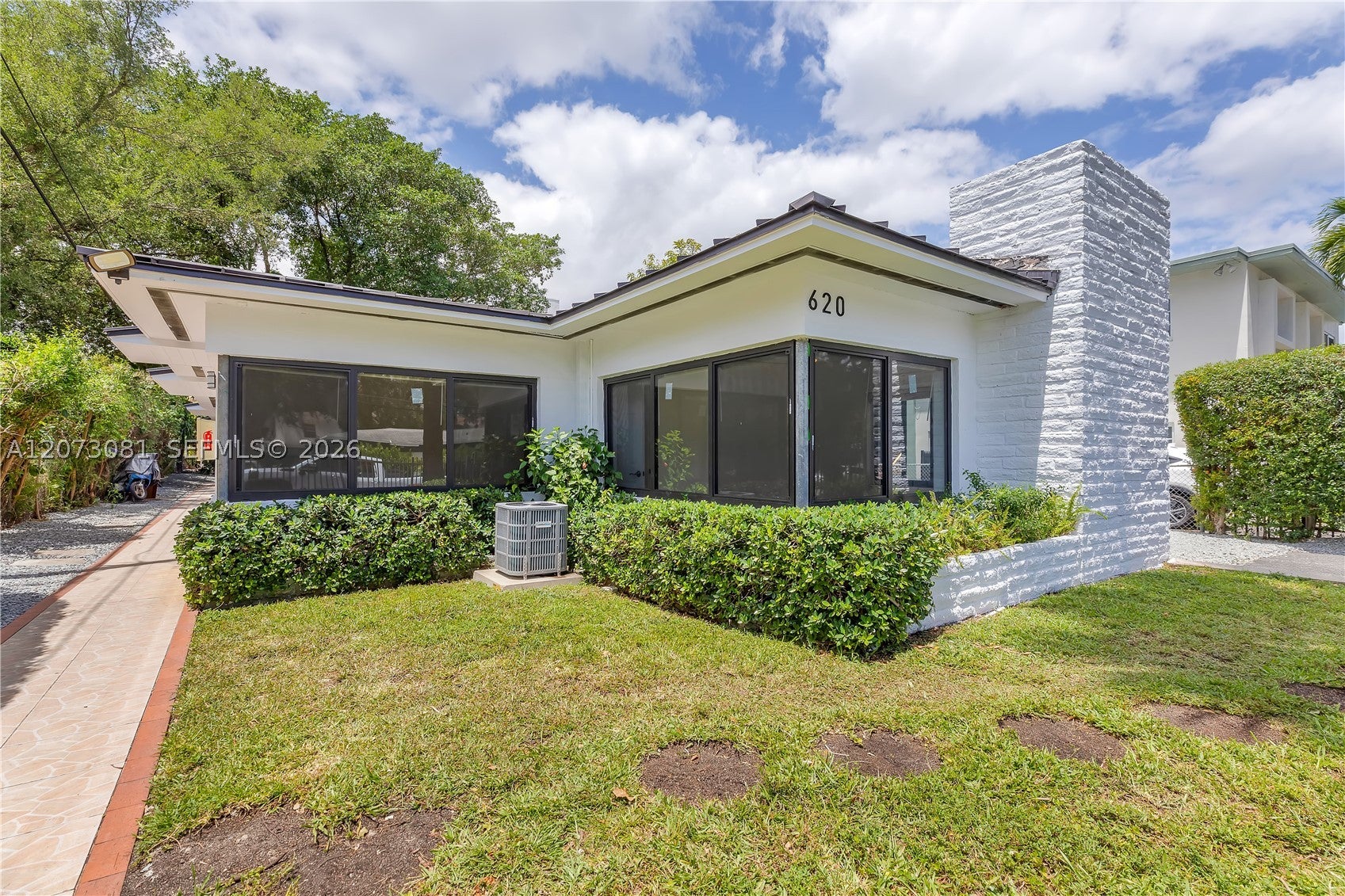 620 SW 6th Ave