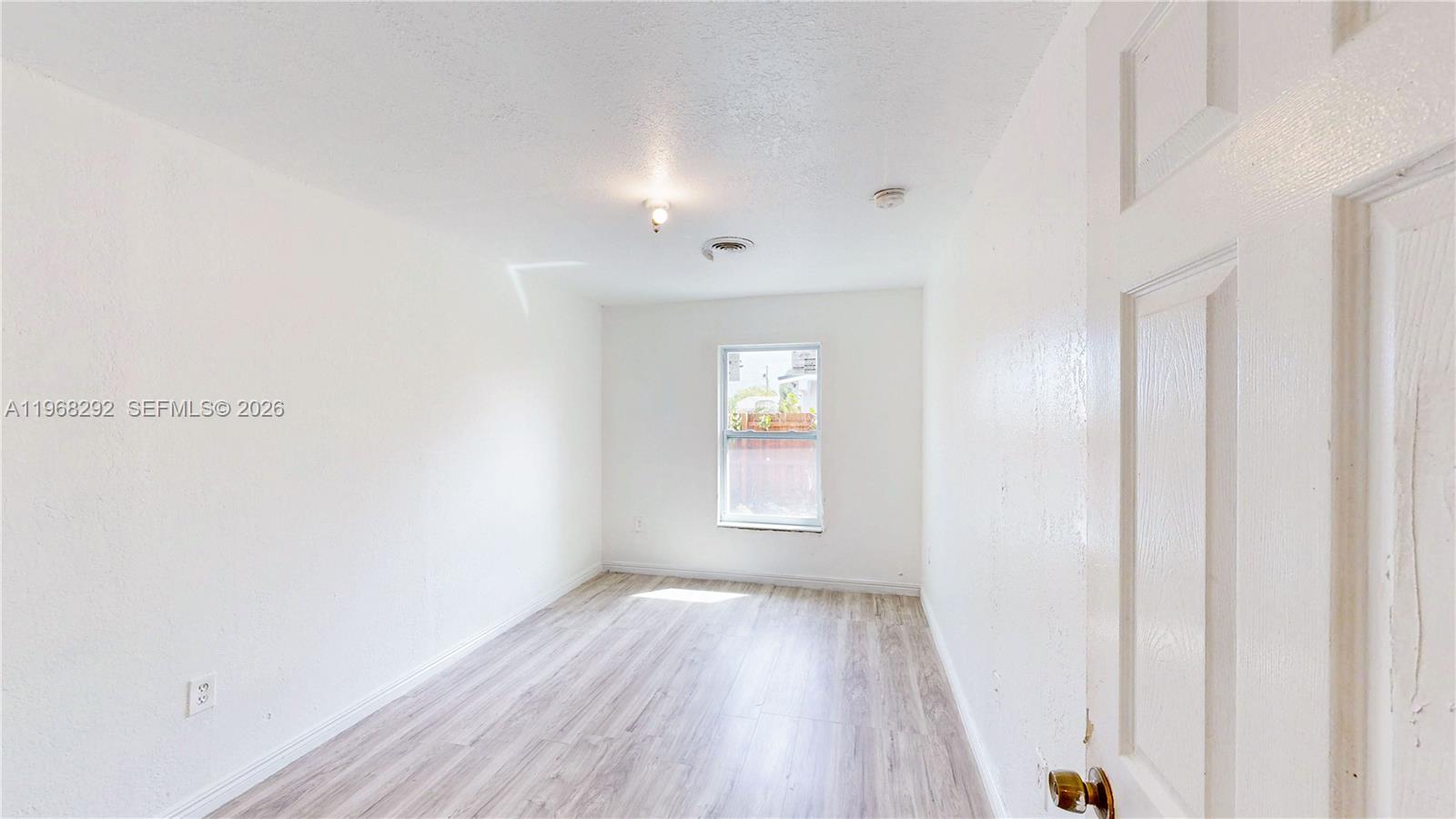 BUNCHVILLE - Residential Income