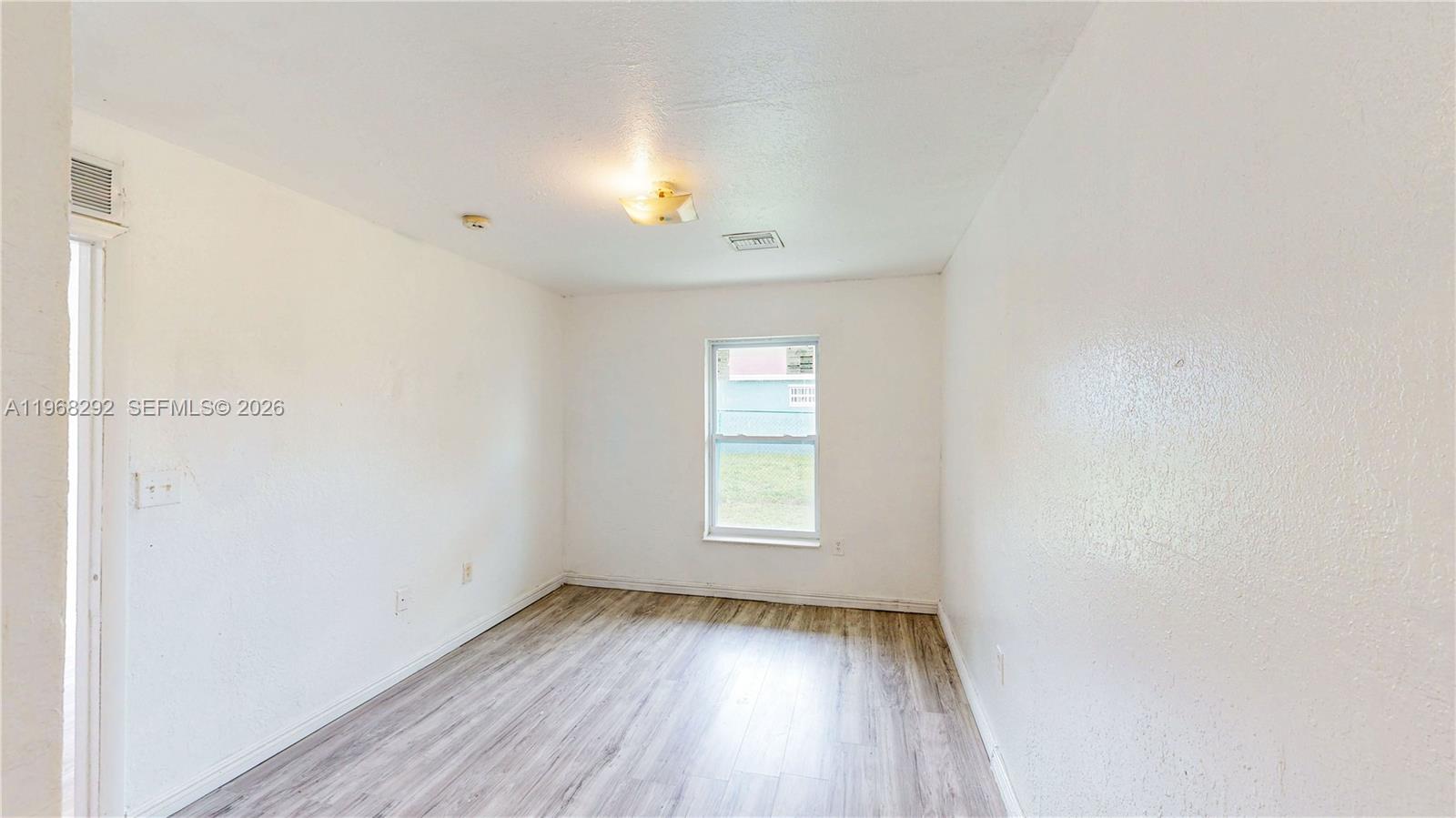 BUNCHVILLE - Residential Income