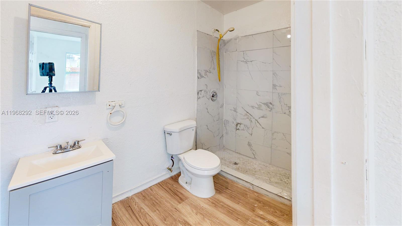 BUNCHVILLE - Residential Income