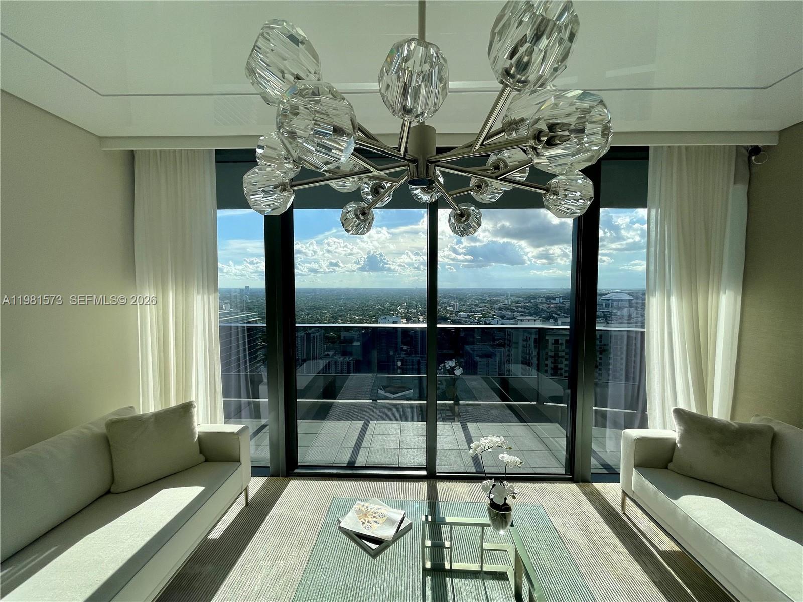 Brickell Flatiron - Residential