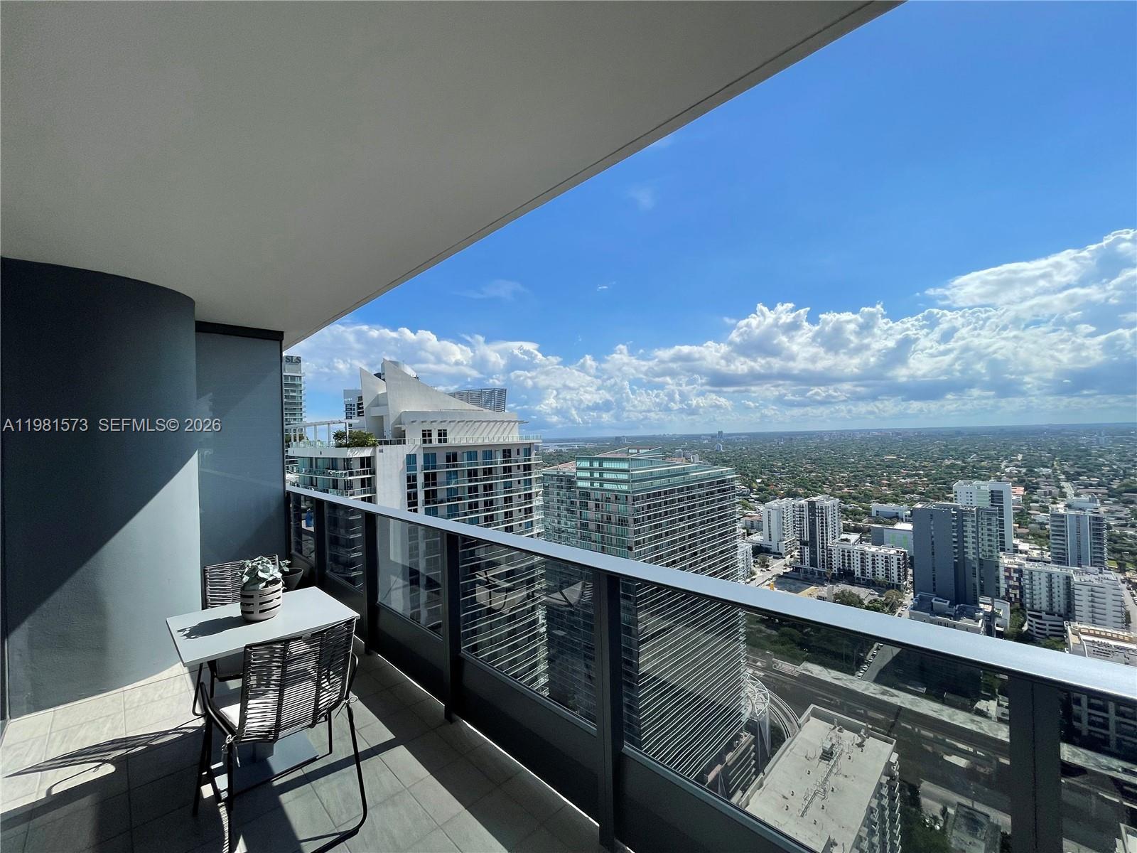 Brickell Flatiron - Residential