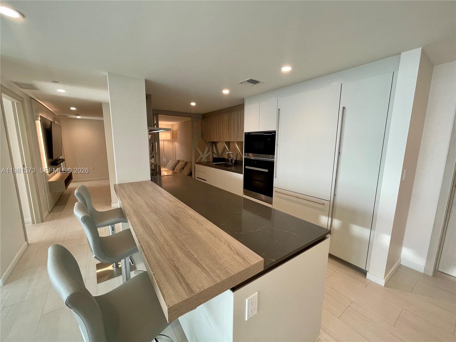 Brickell Flatiron - Residential