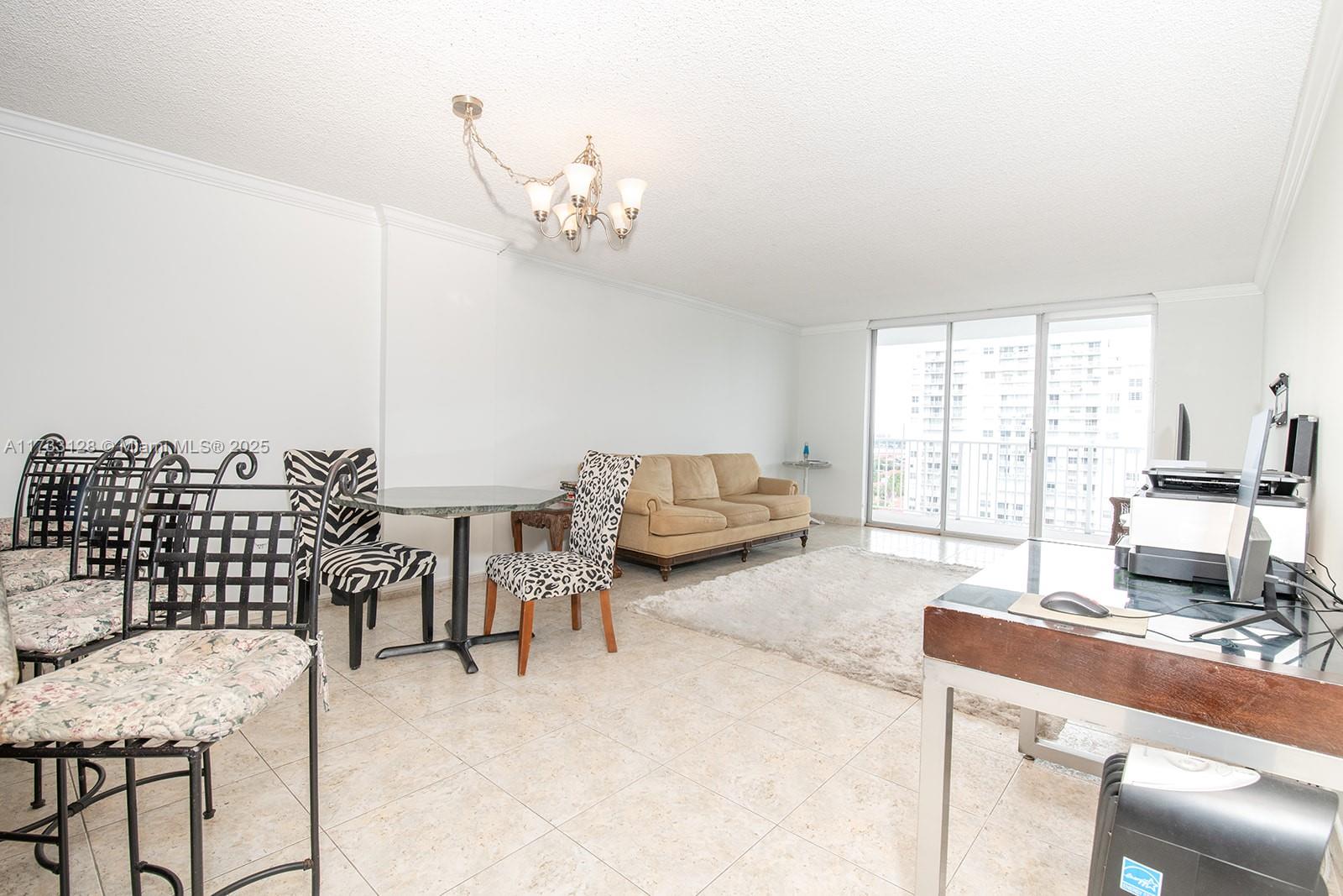 ADMIRALS PORT CONDO WEST - Residential