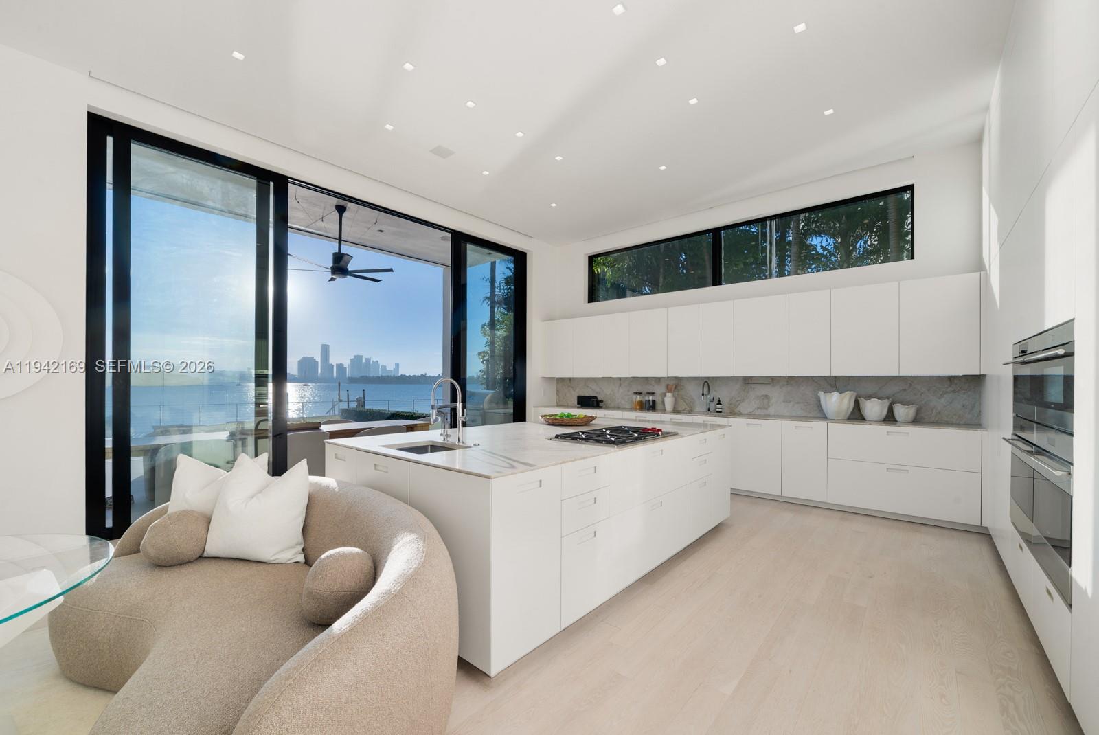 DI LIDO ISLAND - Residential