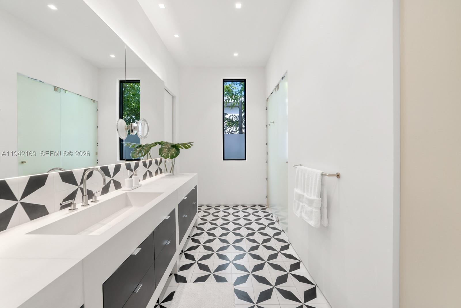 DI LIDO ISLAND - Residential