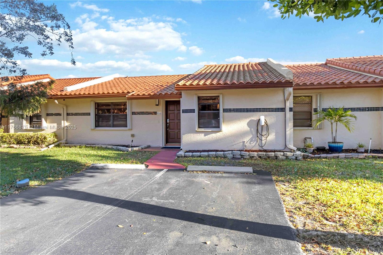 11217 SW 56th Cir