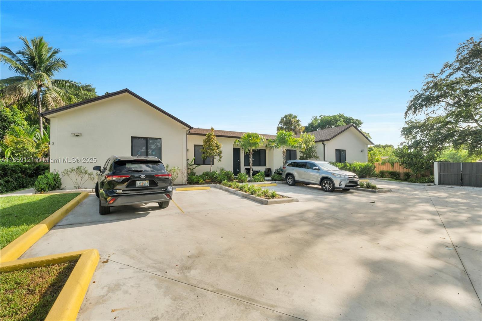 Brand new property featuring 3 modern units totaling 7 bedrooms and 6 full bathrooms, designed with style and investment potential in mind. Each unit has kitchen and laundry appliances, spacious layouts, and private backyard space. The property has 6 parking spaces for tenant convenience. Centrally located near highways, beaches, and downtown Hollywood, this is a rare opportunity to own a multifamily asset in a high-demand rental market. No HOA. New construction peace of mind. Don’t miss this one!