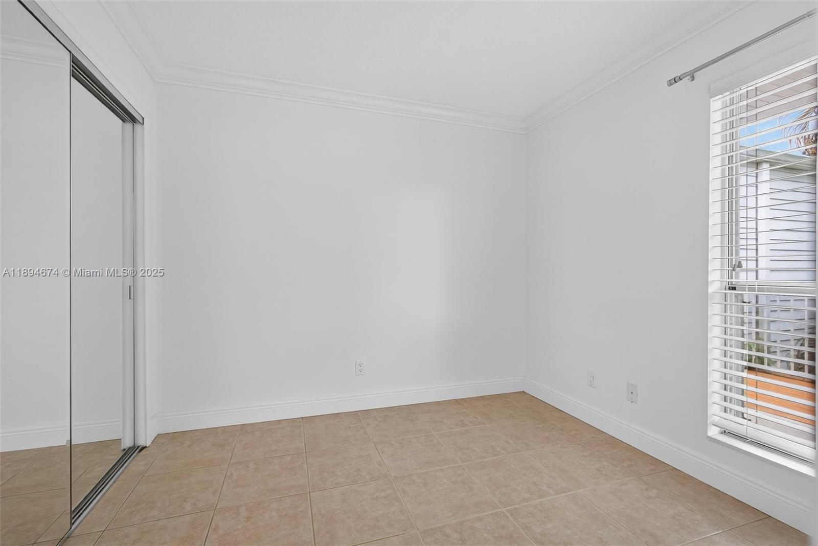 CYPRESS POINT CONDO - Residential Lease