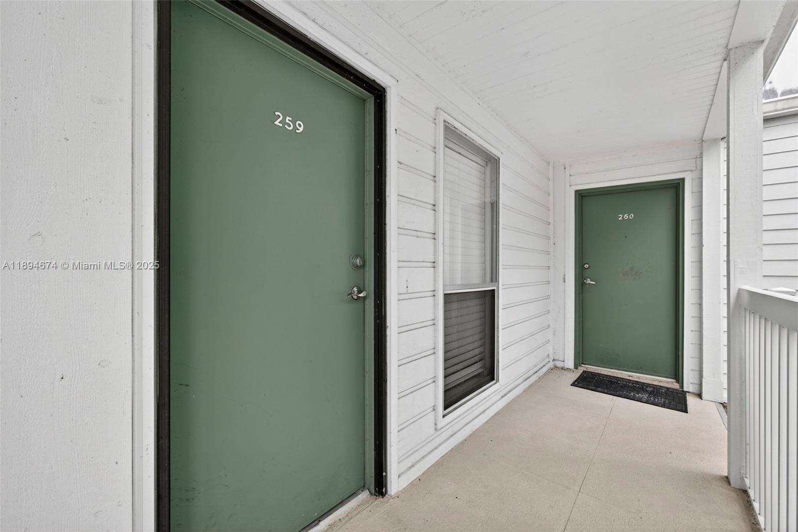 CYPRESS POINT CONDO - Residential Lease